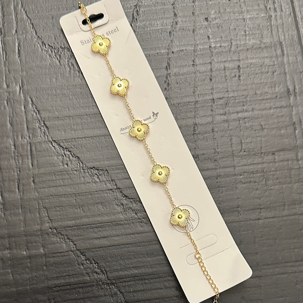 Gold Stainless Steel Flower Bracelet